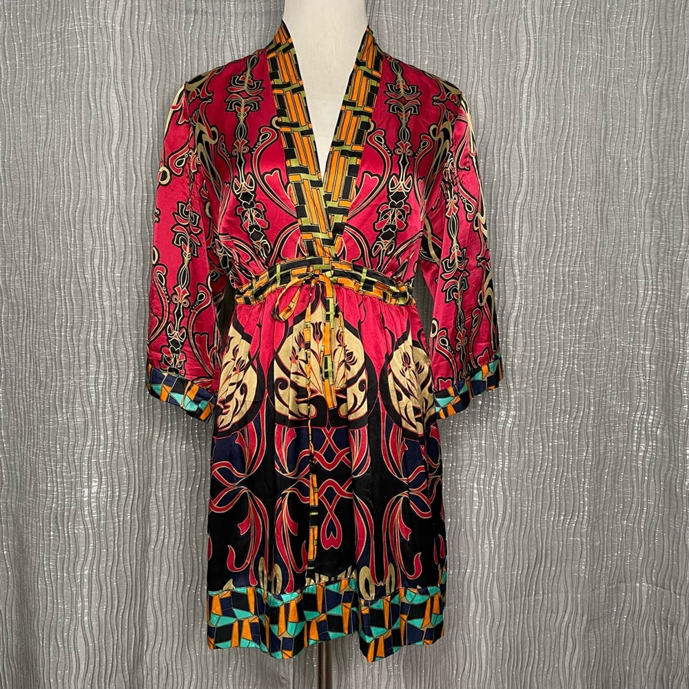 Cabi Chelsea Erte’ 100% Silk Tunic